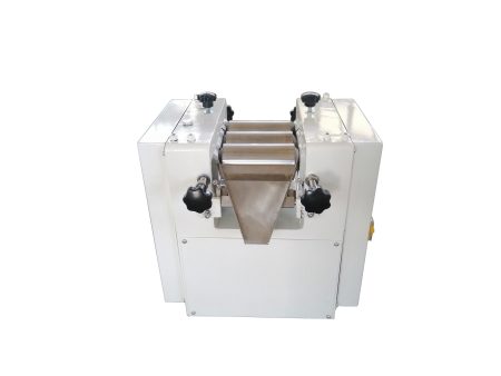 Máy nghiền ba trục